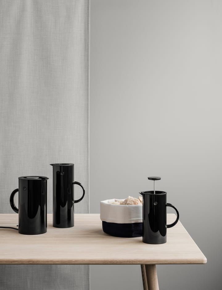 EM77 Stelton Isolierkanne 1 l, Schwarz hochglanz Stelton