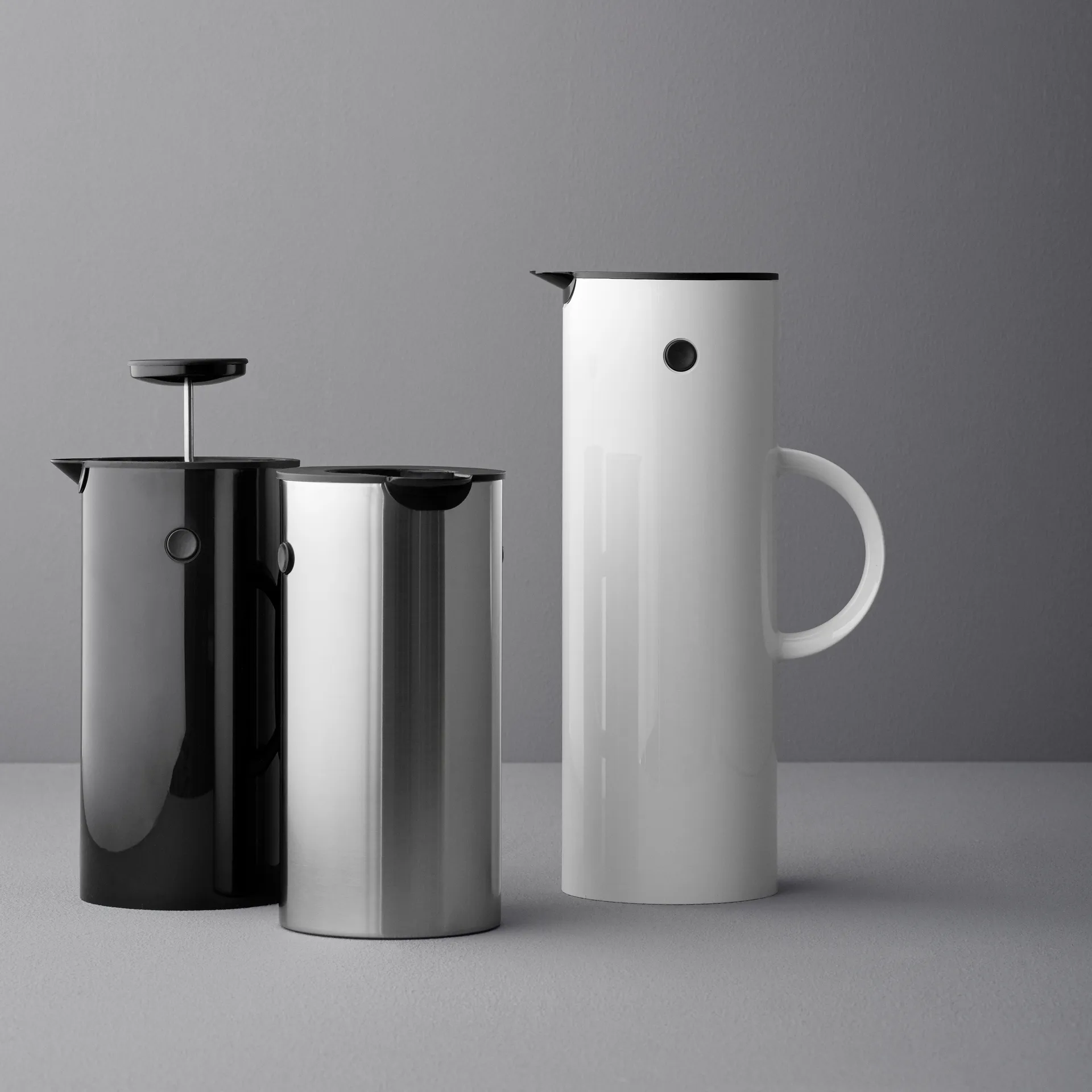 EM77 Stelton Isolierkanne 1 l, Weiß hochglanz Stelton