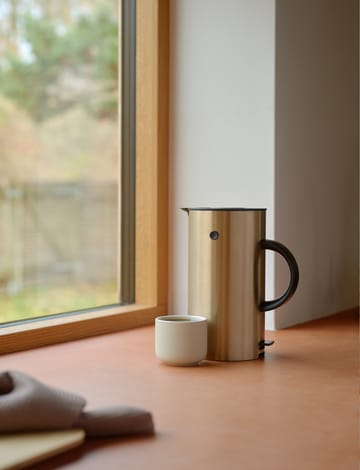 EM77 Wasserkocher (EU) 1,5 L - Brushed brass - Stelton