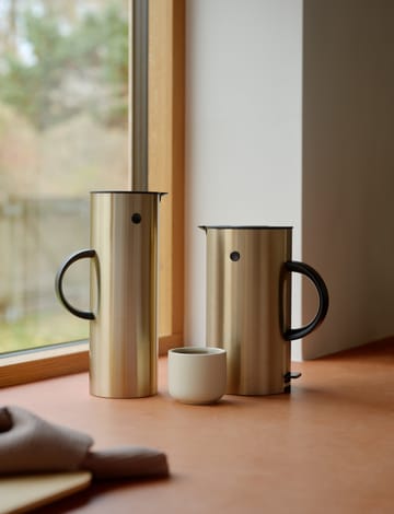 EM77 Wasserkocher (EU) 1,5 L - Brushed brass - Stelton