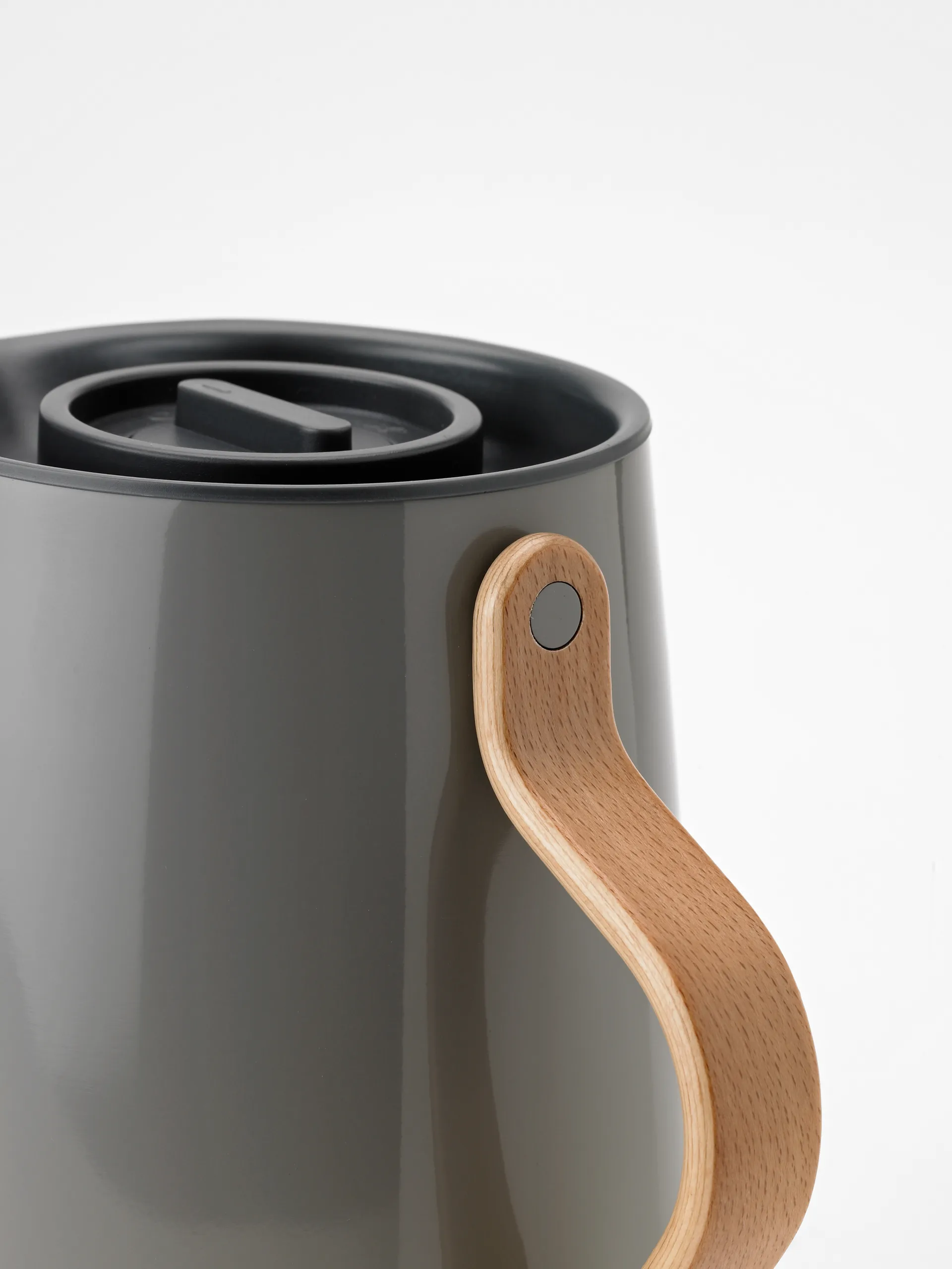 Emma Tee-Isolierkanne, Grau Stelton