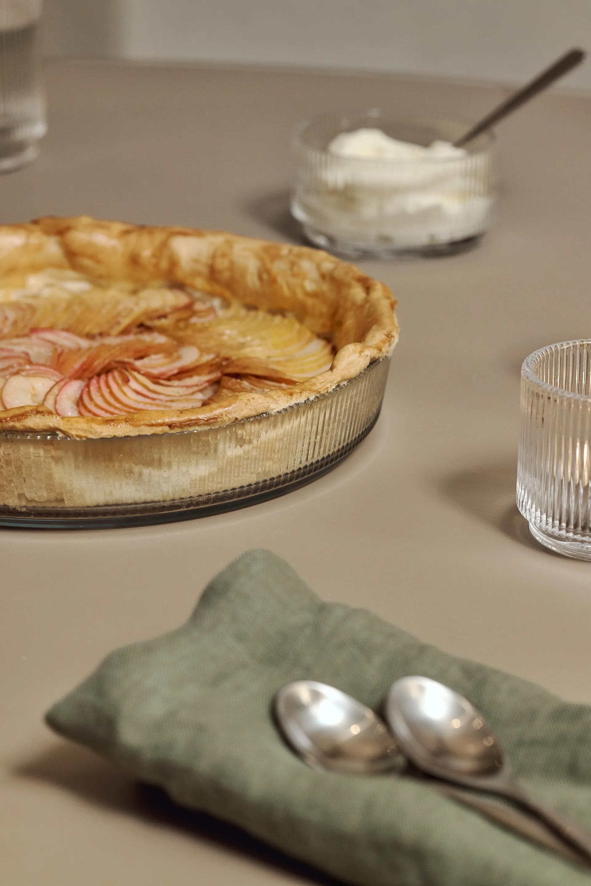 Pilastro ofenfestes Tablett clear, Ø24 cm Stelton