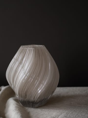 Noma Vase 23 cm - Linen - Tell Me More