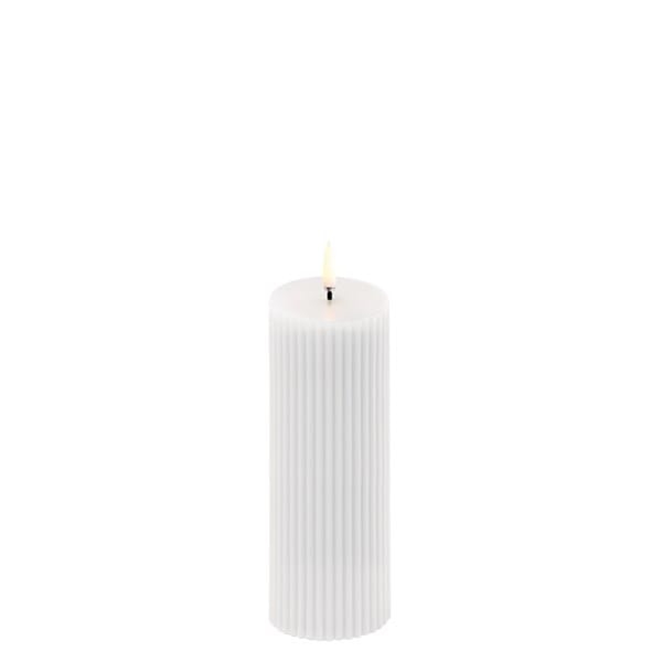 LED Blockkerze Geriffelt 5,8x15 cm - Weiß - Uyuni Lighting