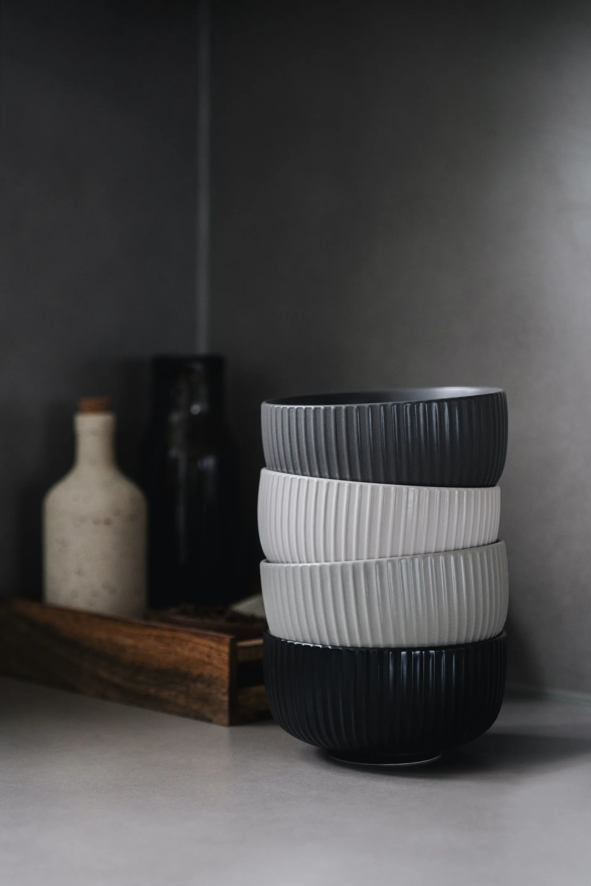 Duga flinga Schale 70 cl 4er Pack, Weiß, sandgrau, antracit, schwarz Vargen & Thor