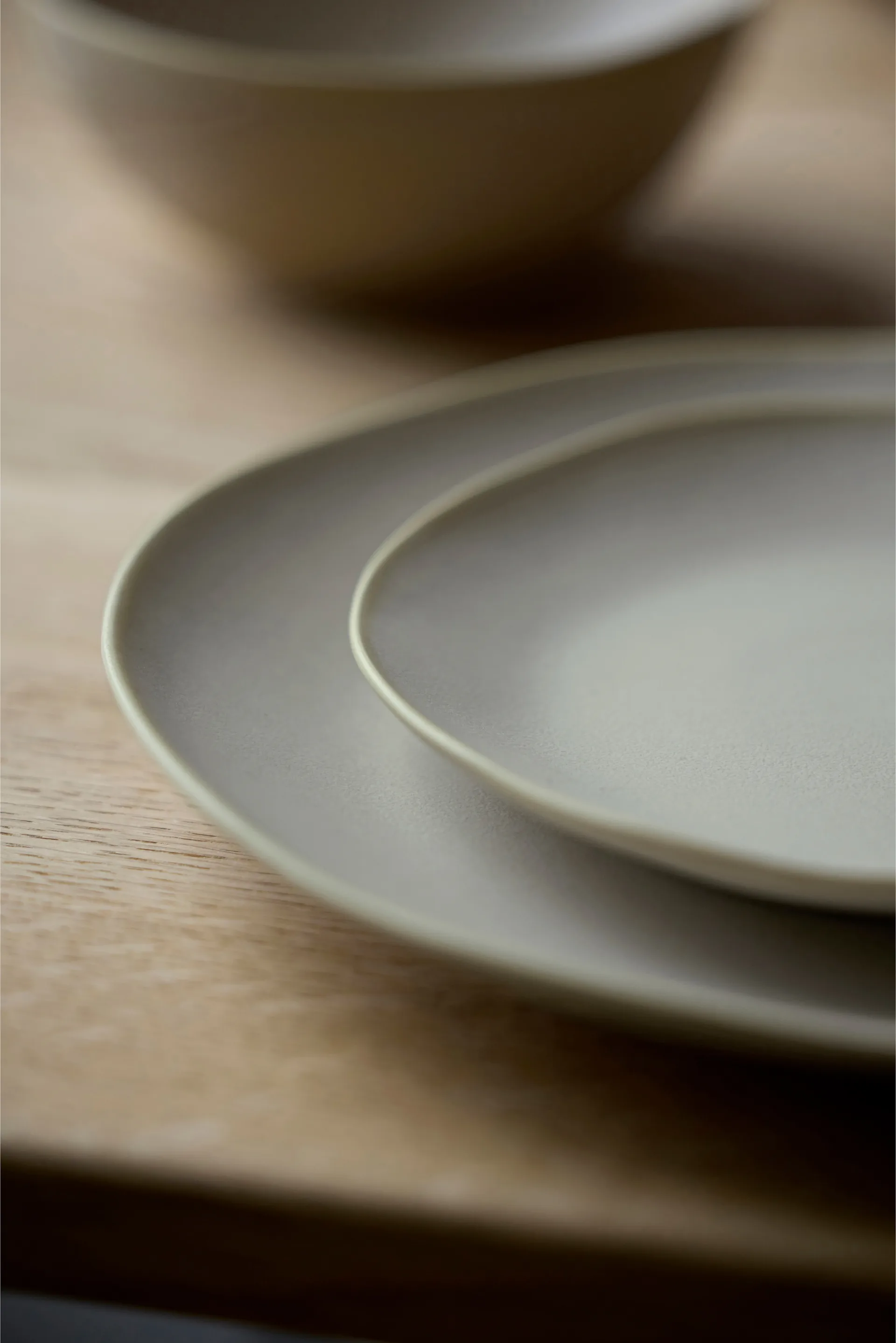 Shoku Teller Ø20 cm, Warm Brown Villa Collection