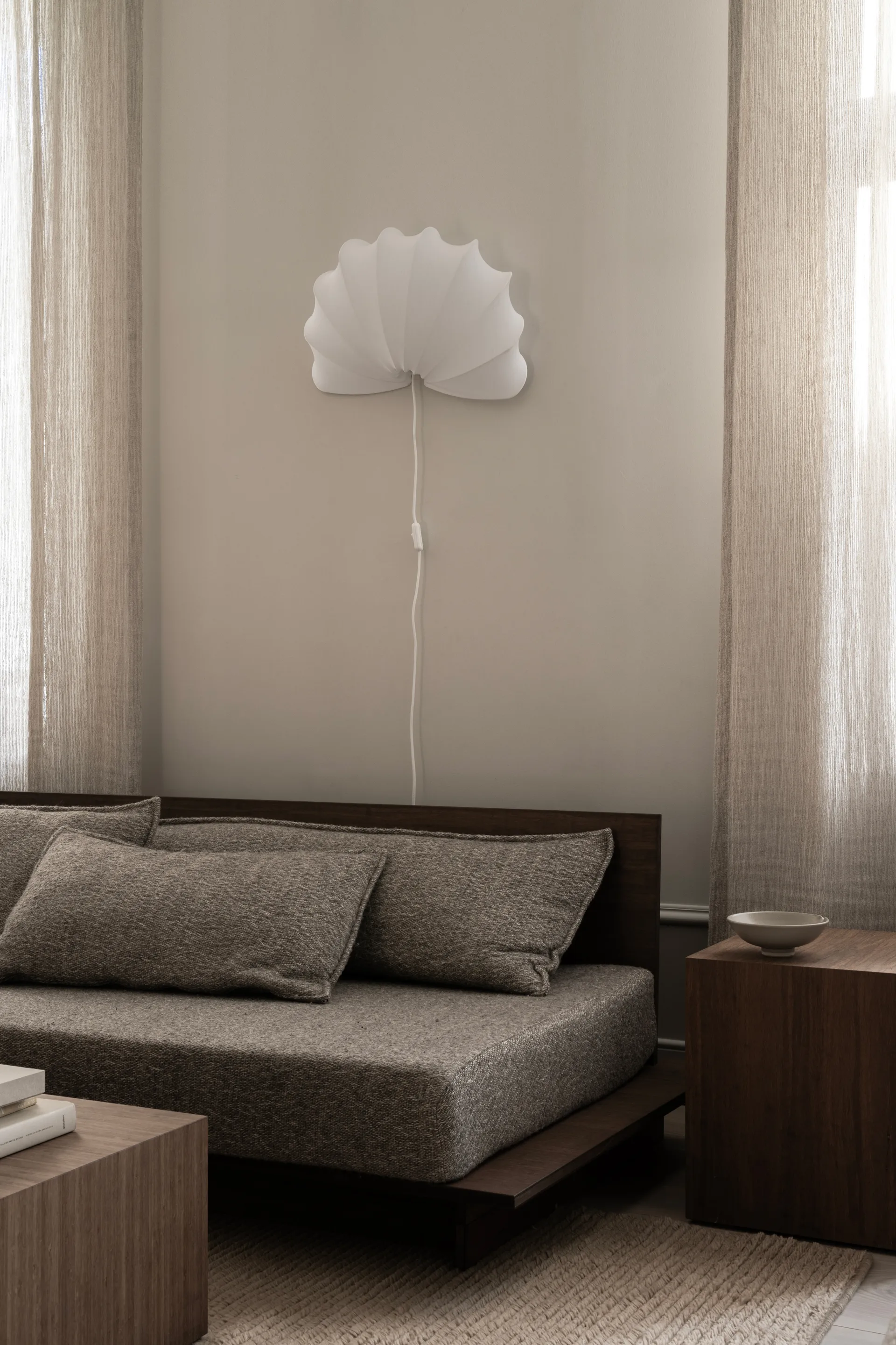 Anna Wandleuchte L 54 cm, White cotton Watt & Veke