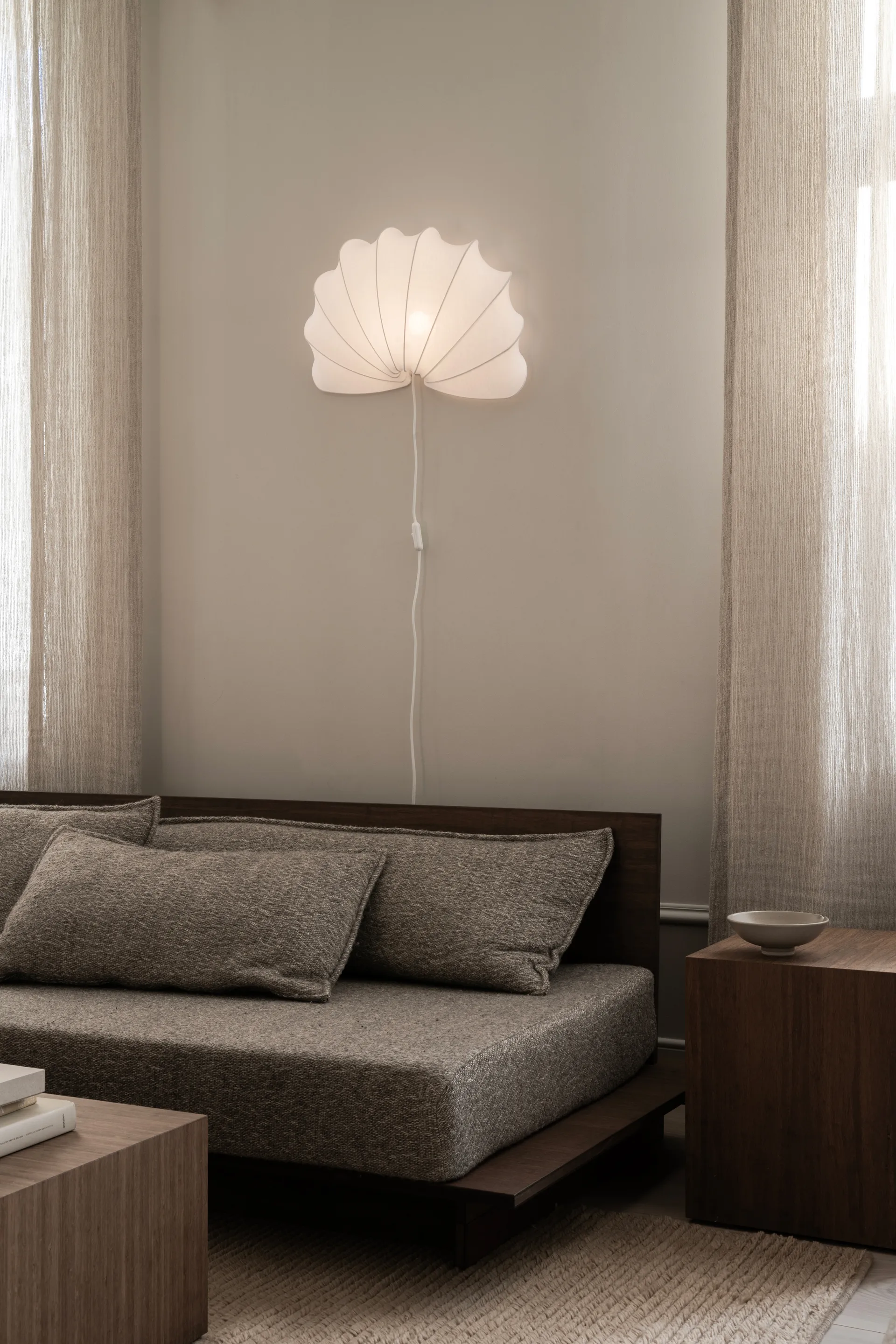 Anna Wandleuchte L 54 cm, White cotton Watt & Veke