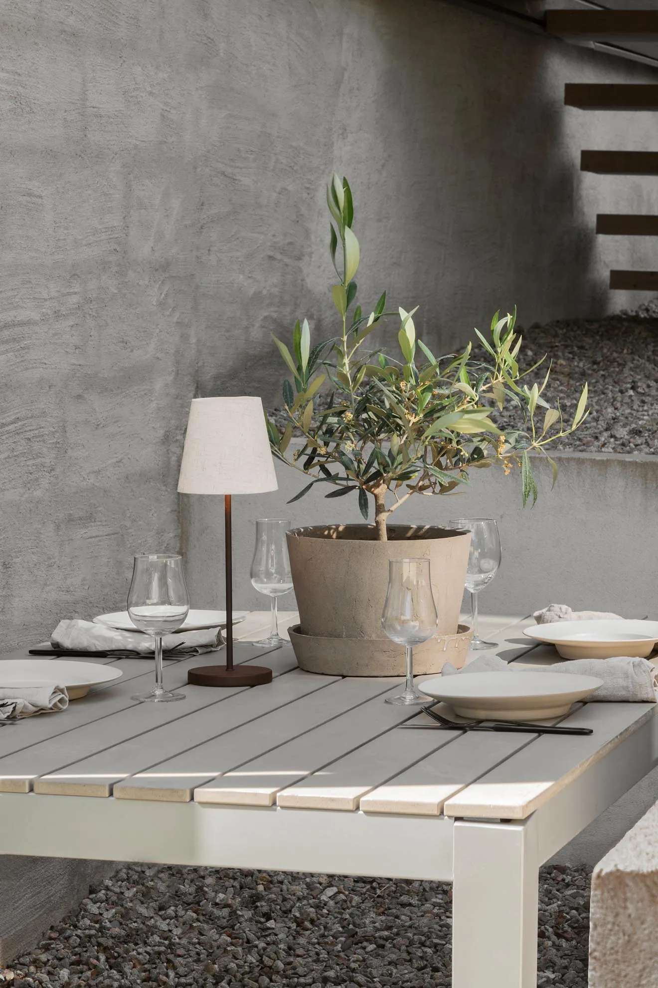 Tyra table tragbare Tischleuchte Ø14 cm, Coffee Watt & Veke