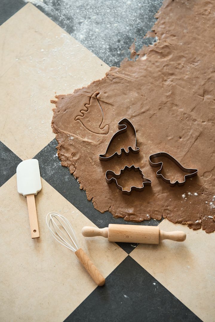 Die Plätzchenausstecher in Dinosaurierform sind nicht nur eine niedliche Geschenkidee für Kinder, sondern auch das perfekte Geschenk für den Adventskalender von Hobbybäckern.